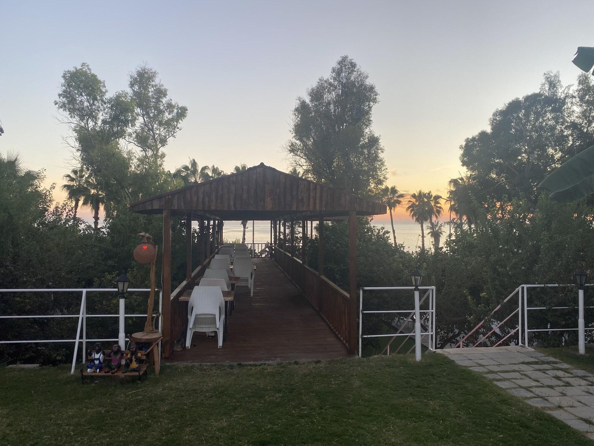 Aroma Butik Hotel Kızılot Bagian luar foto