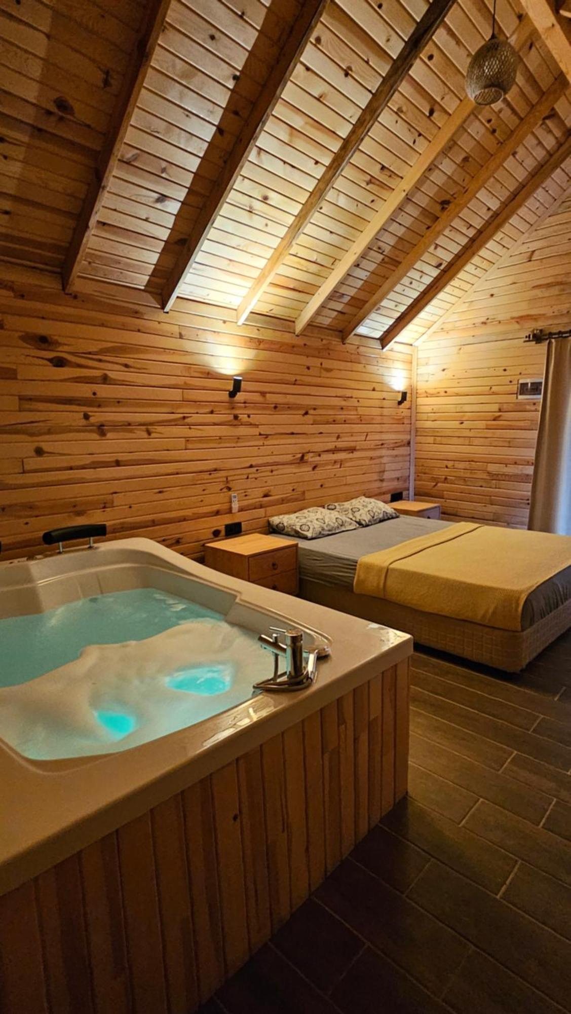 Aroma Butik Hotel Kızılot Bagian luar foto