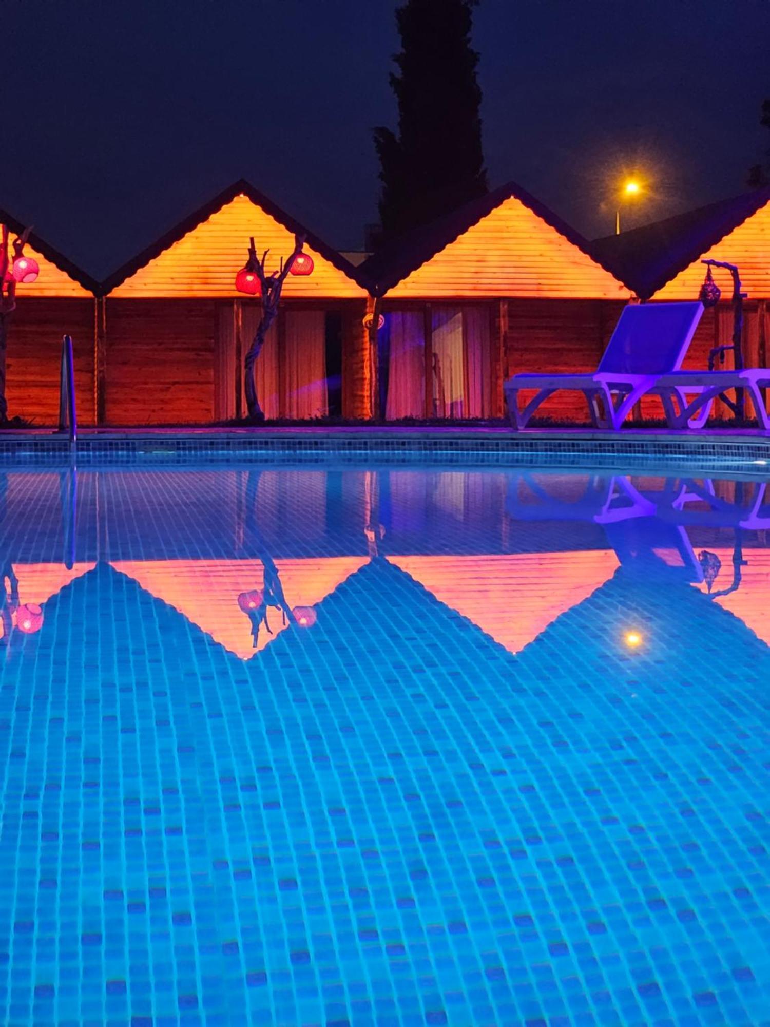 Aroma Butik Hotel Kızılot Bagian luar foto